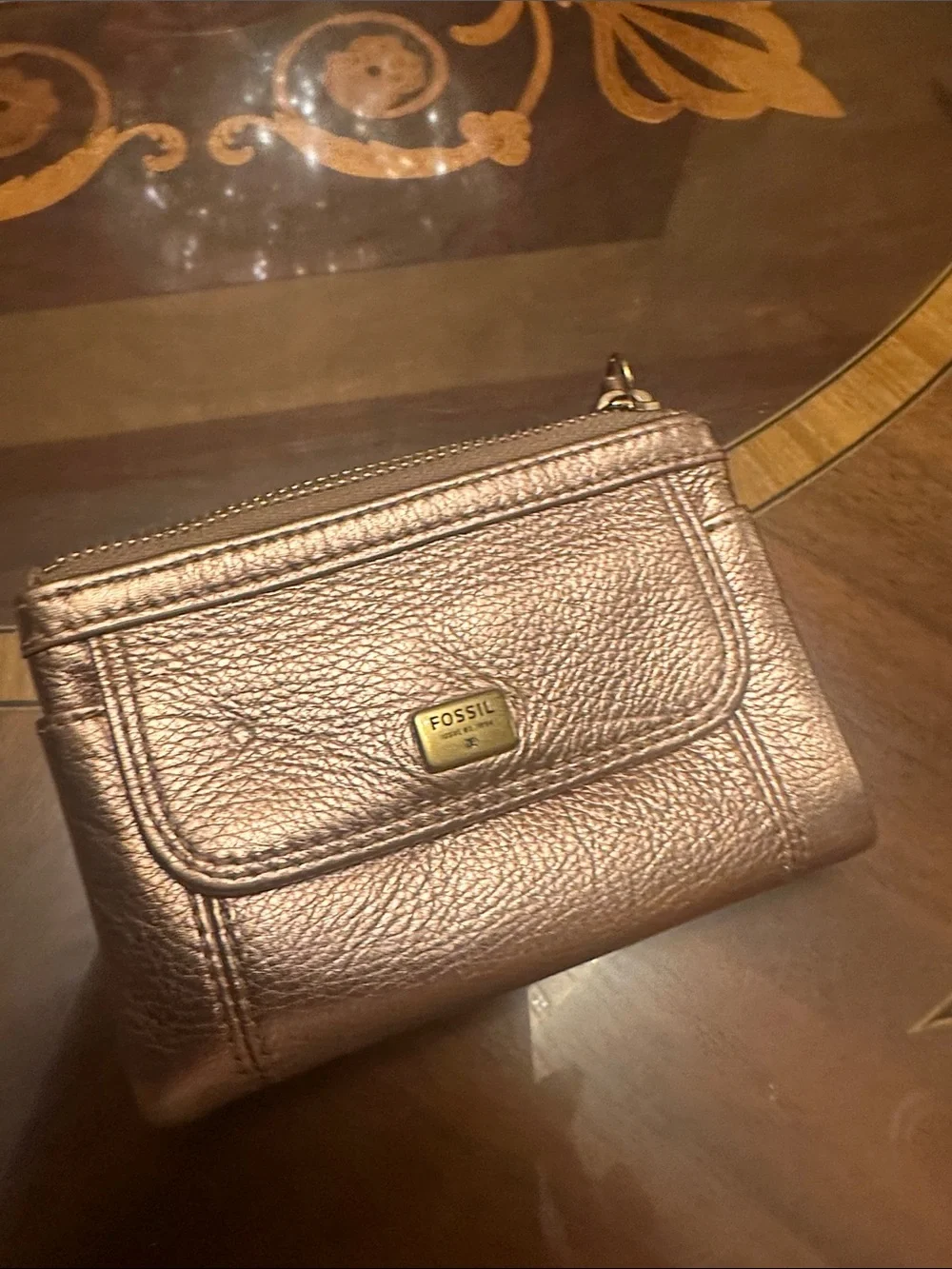 Fossil Metallic Rose Gold Leather Wallet - Picture 6 of 8